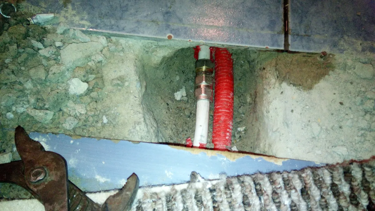 identificare si reparatie teava sparta (4)